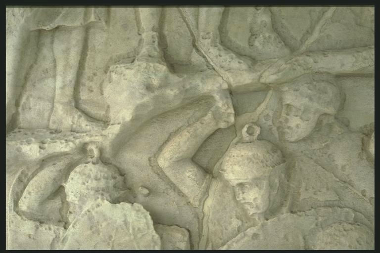Romans defend their fort