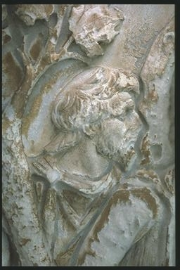 Head of fleeing Dacian