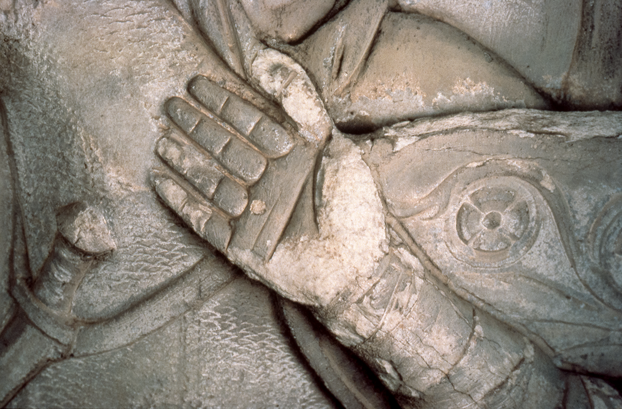 Hand of pleading Dacian