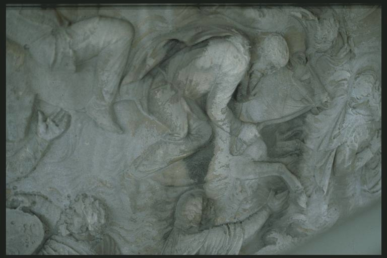 Dacians crossing a river