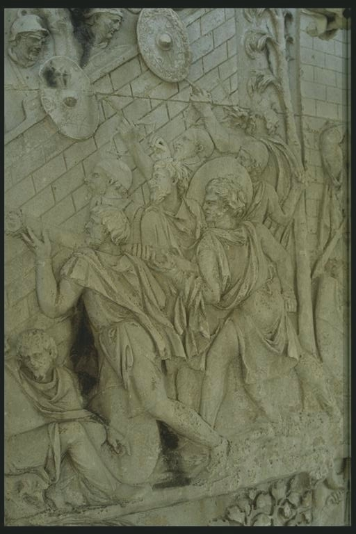 Dacians assaulting a Roman fort