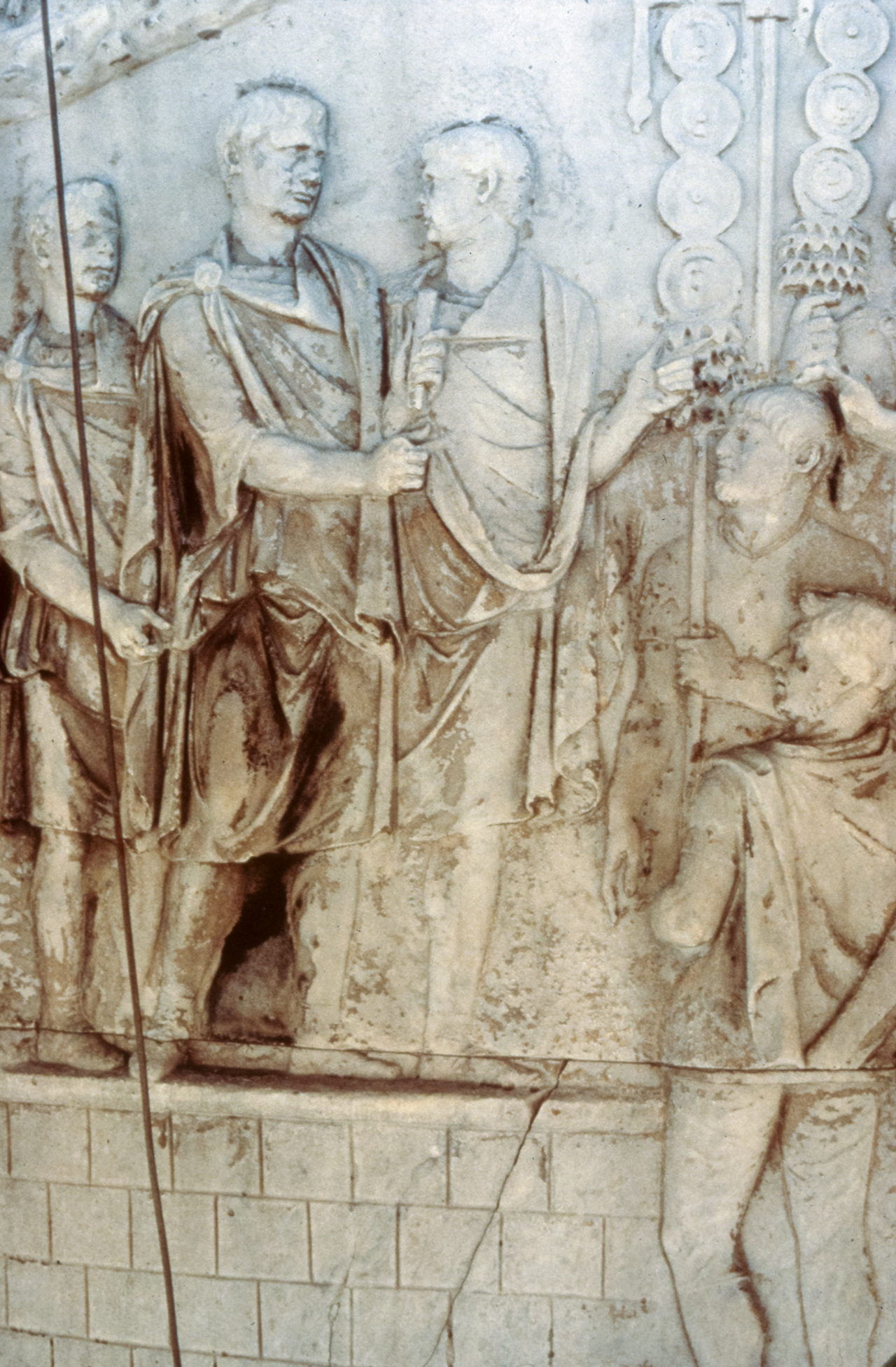 Trajan addressing his troops for the last time in the first war