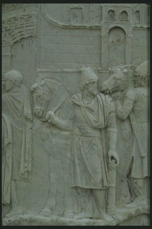 Foreign ambassadors to Trajan