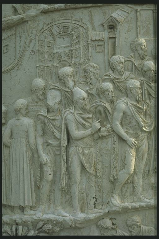 Foreign ambassadors to Trajan